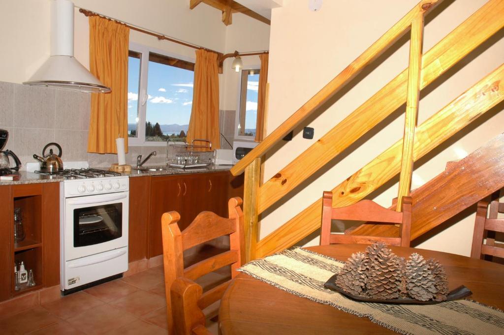Puente Austral Aparthotel San Carlos de Bariloche Ruang foto