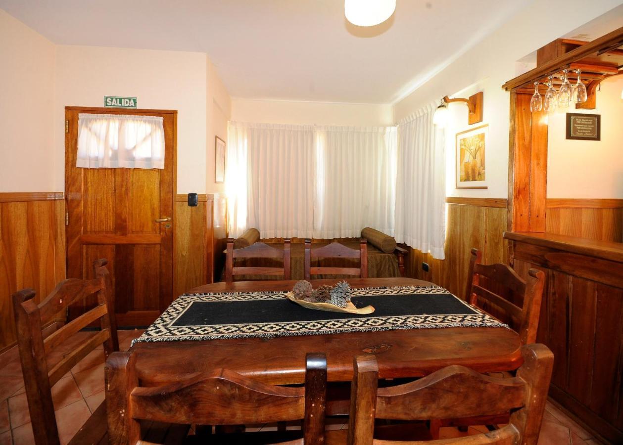 Puente Austral Aparthotel San Carlos de Bariloche Ruang foto
